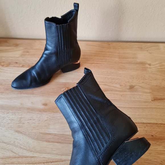 Alexander Wang Anouck Ankle Chelsea Boots Leather 39.5 Eu 9.5 US Rose Gold - Picture 6 of 9